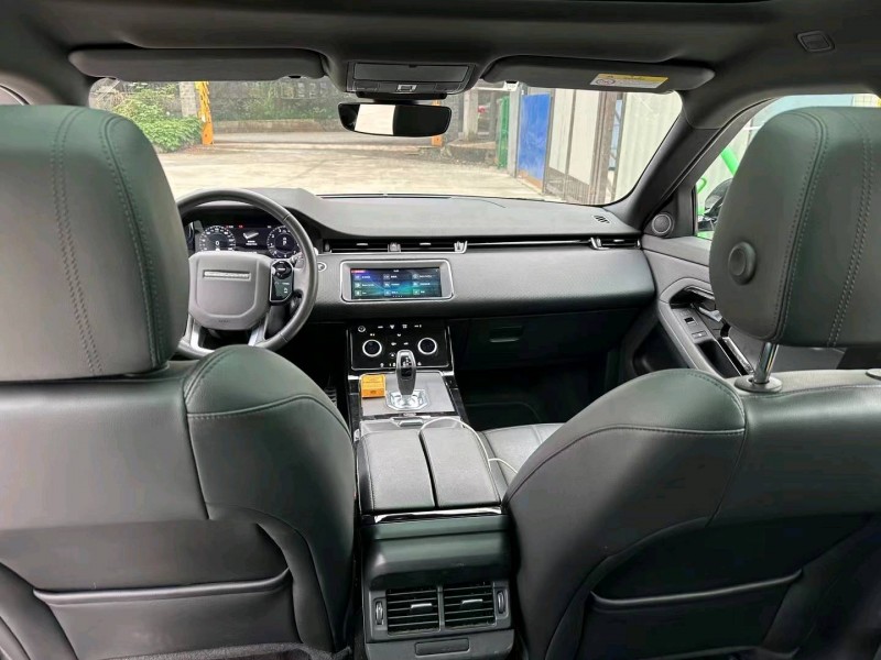 重庆21年路虎极光4