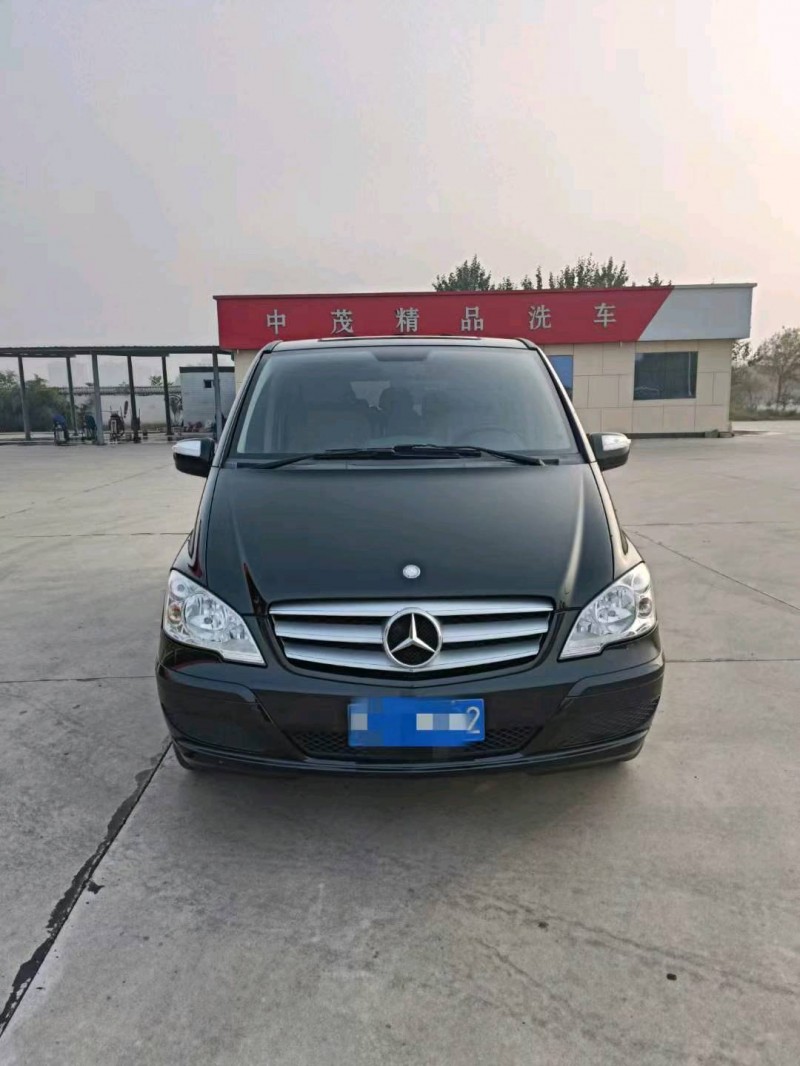 邯郸17年奔驰唯雅诺1