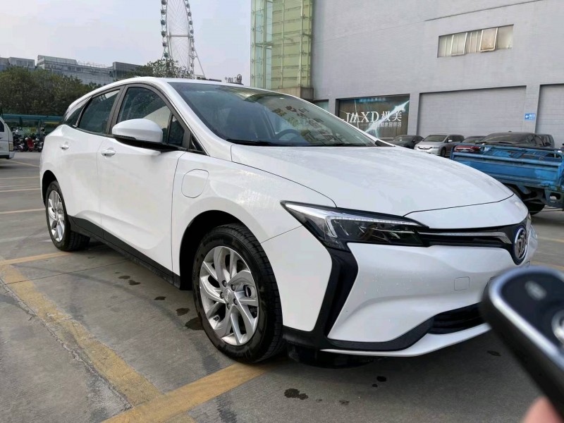 广州23年别克微蓝2