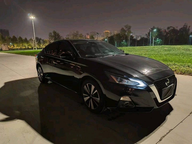 邯郸22年日产天籁3