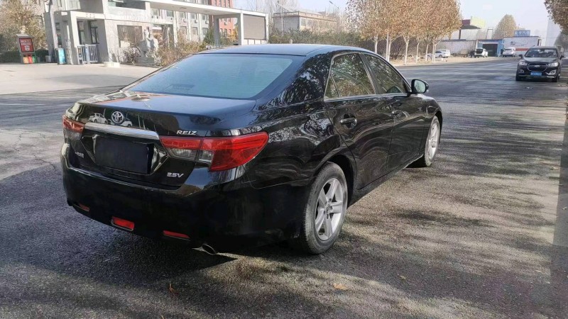 邯郸14年丰田锐志6