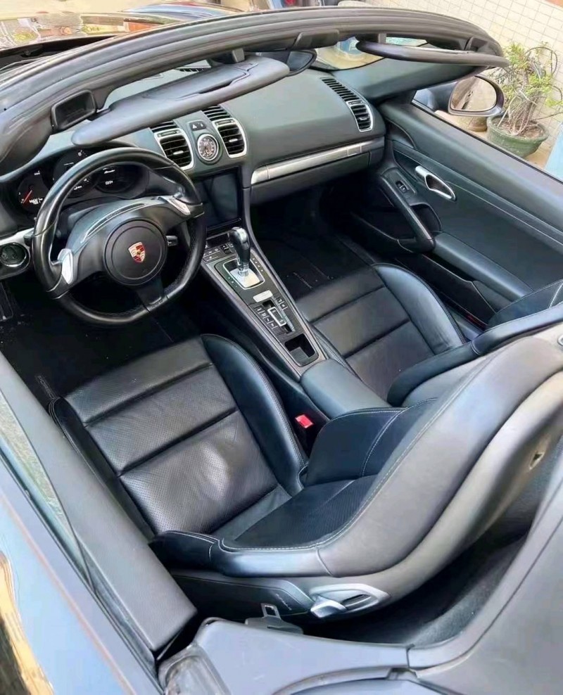 珠海17年保时捷Boxster5