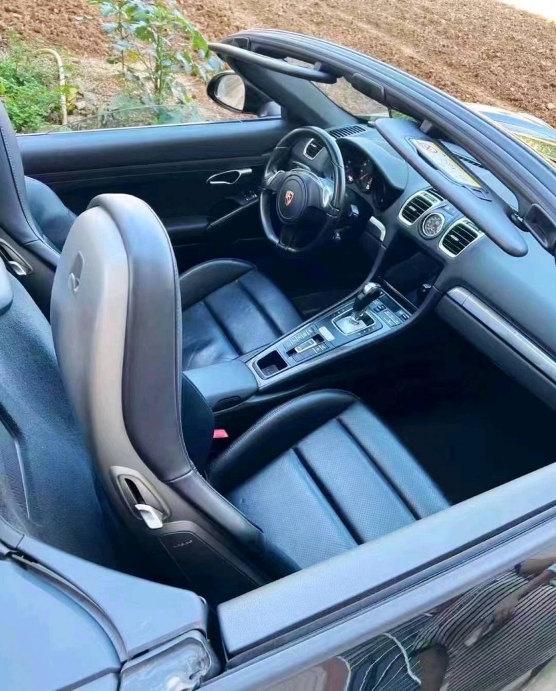 珠海17年保时捷Boxster6