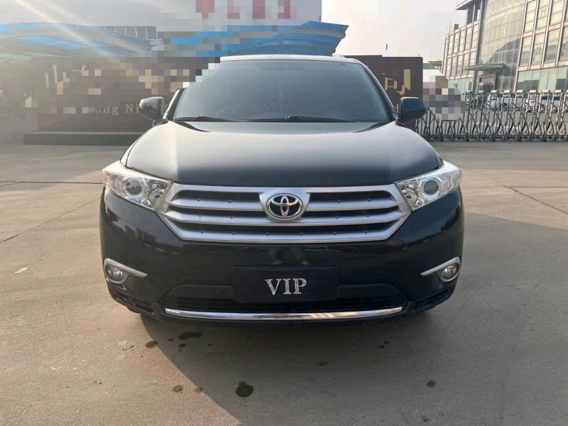 济宁14年丰田汉兰达1