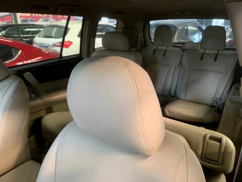 济宁14年丰田汉兰达6