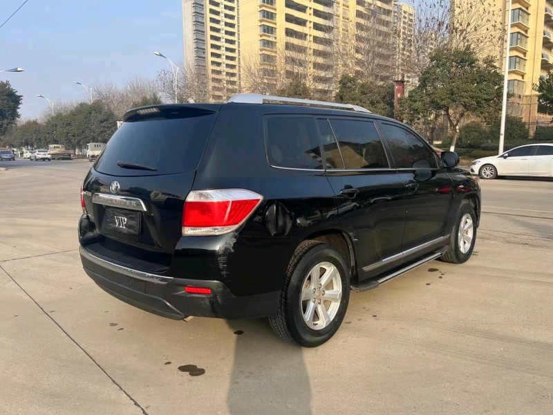 济宁14年丰田汉兰达7