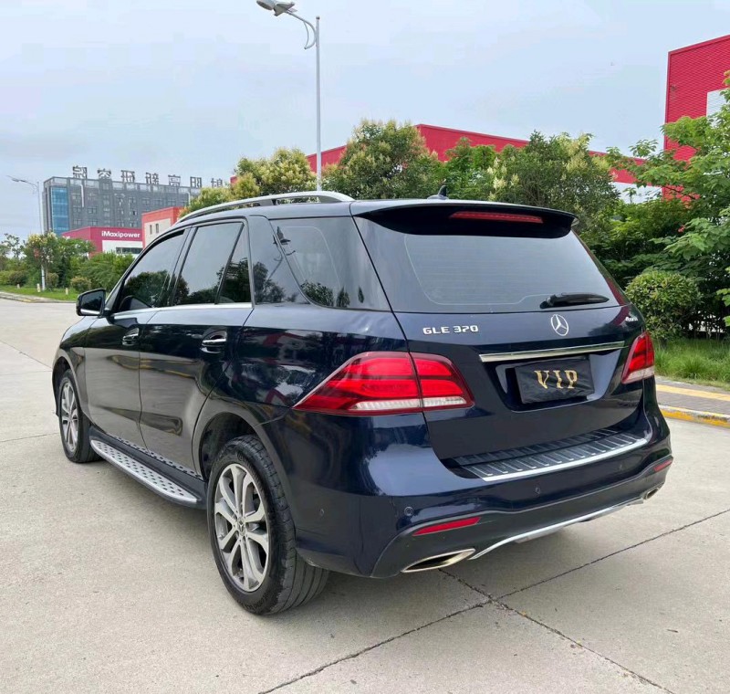 盐城18年奔驰GLE9