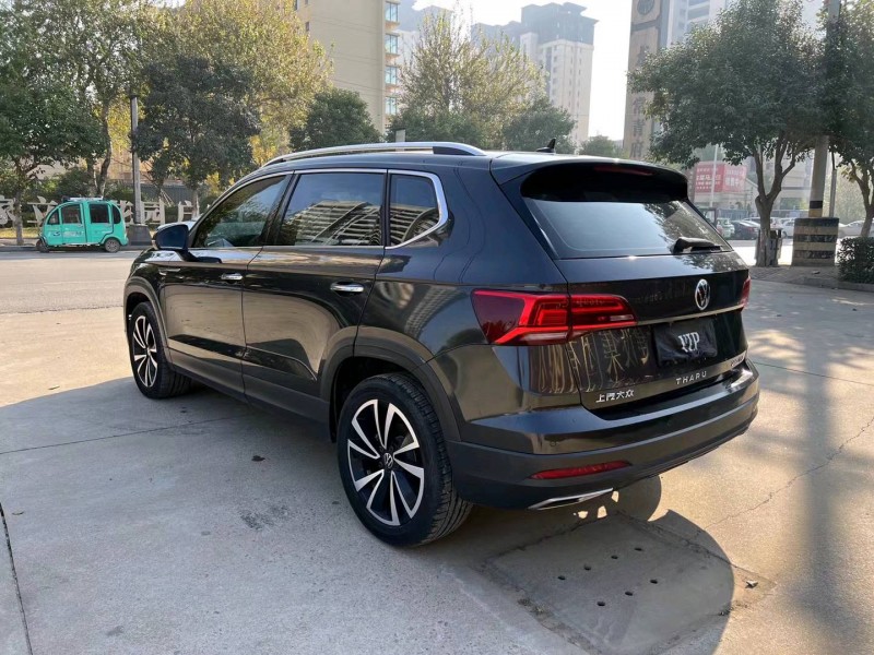 济宁22年大众途岳8