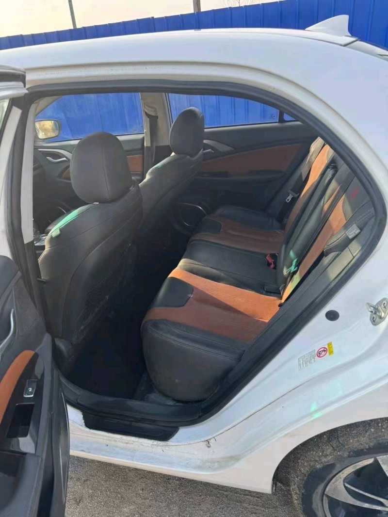 菏泽15年比亚迪秦3