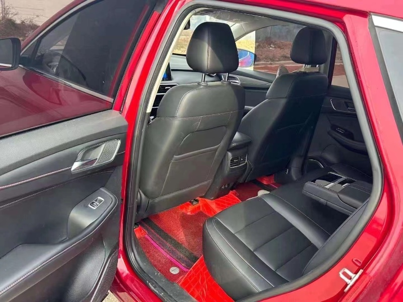 青岛21年名爵HS5