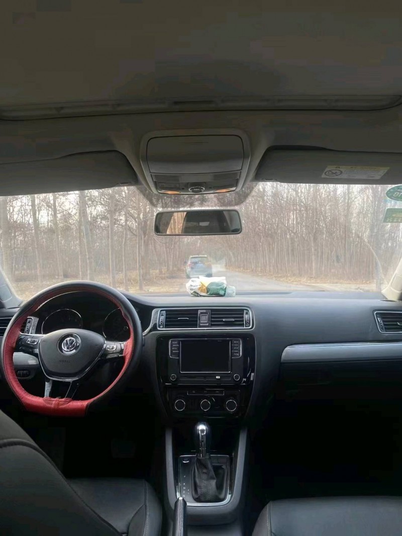 济南16年大众速腾6