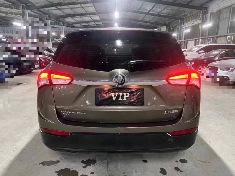 济宁19年别克昂科威9