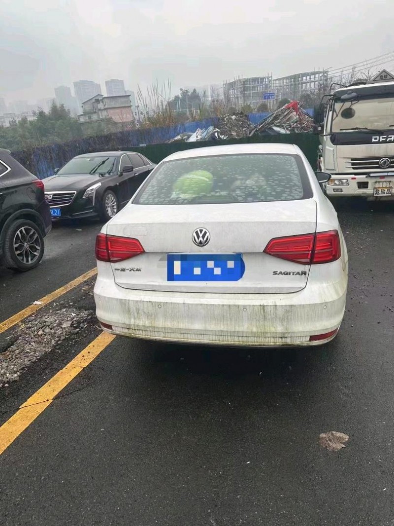 济南17年大众速腾8