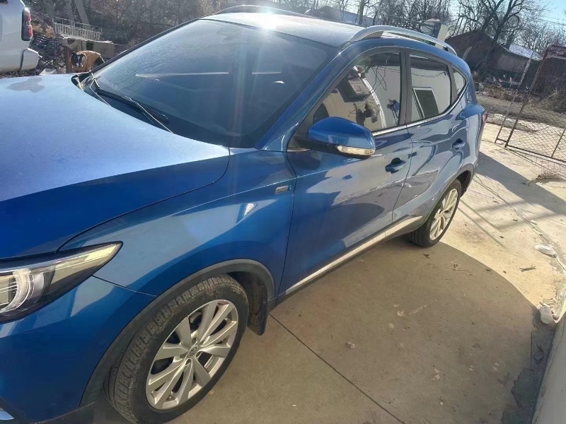 济南17年名爵ZS5