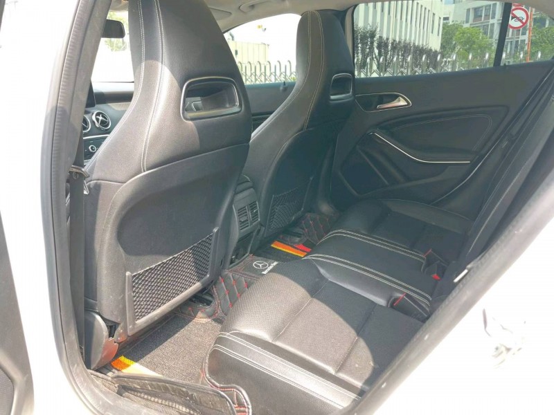 苏州18年奔驰GLA6