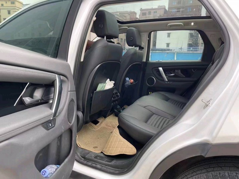 广州21年路虎发现8