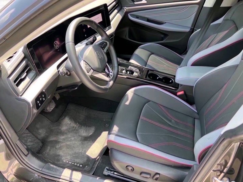 济宁22年大众凌渡4