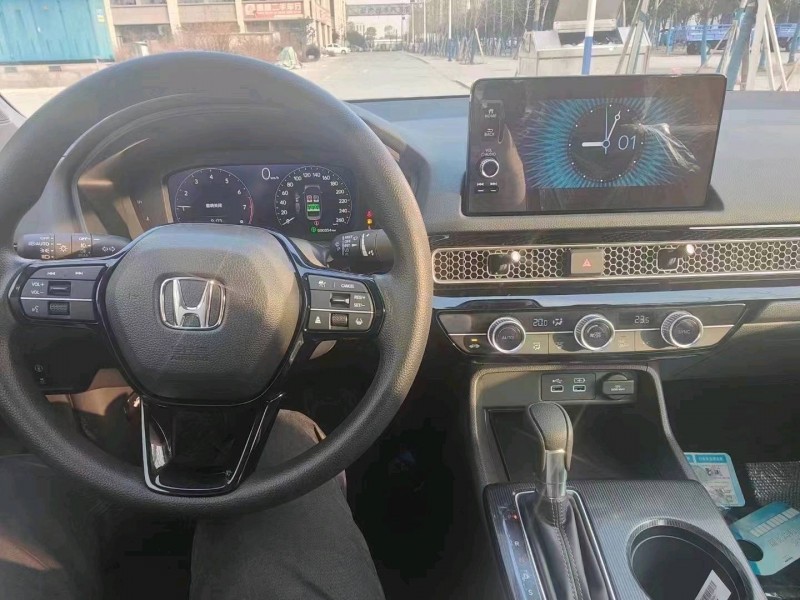 武汉23年本田思域5