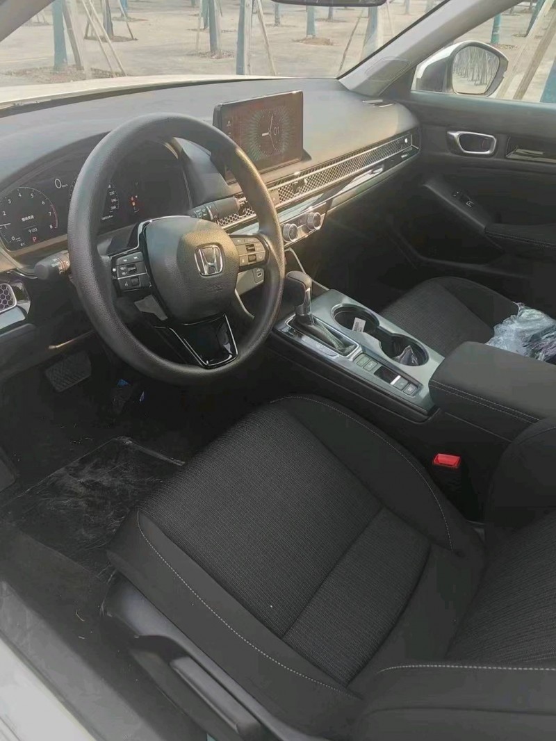 武汉23年本田思域7