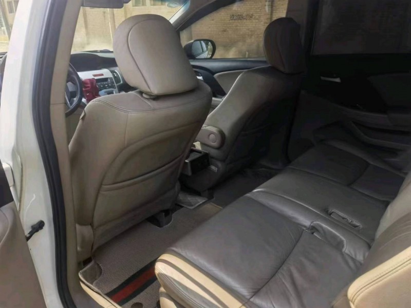 保定12年本田奥德赛5