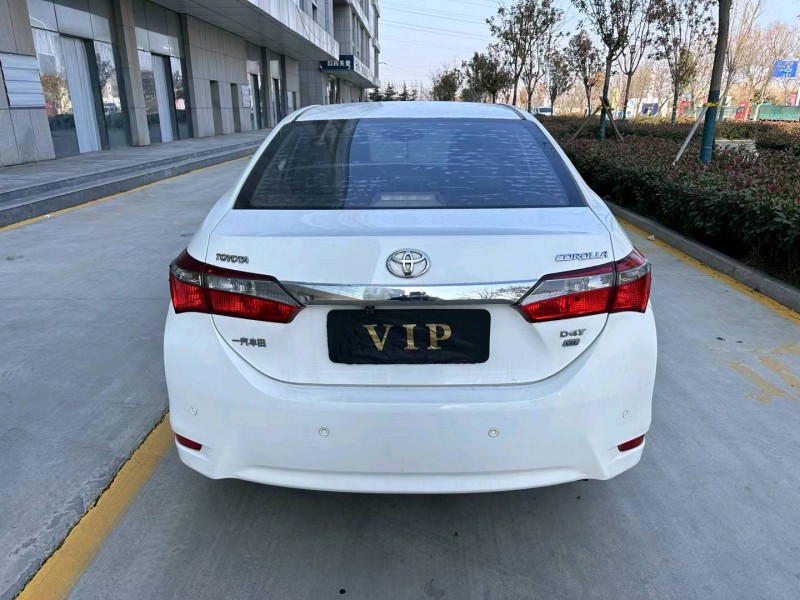 济宁17年丰田卡罗拉9