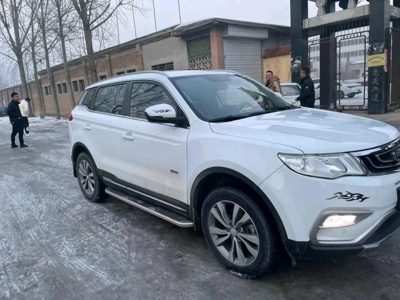 保定17年吉利博越3