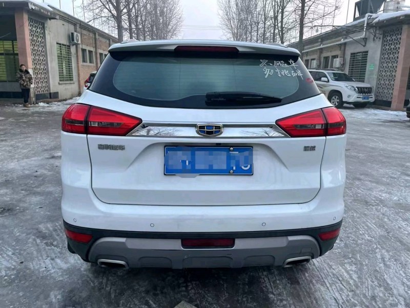 保定17年吉利博越9