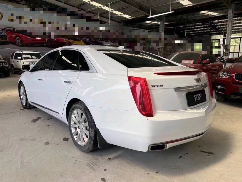 济宁16年凯迪拉克XTS8