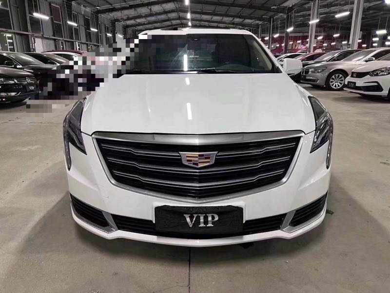 济宁18年凯迪拉克XTS1