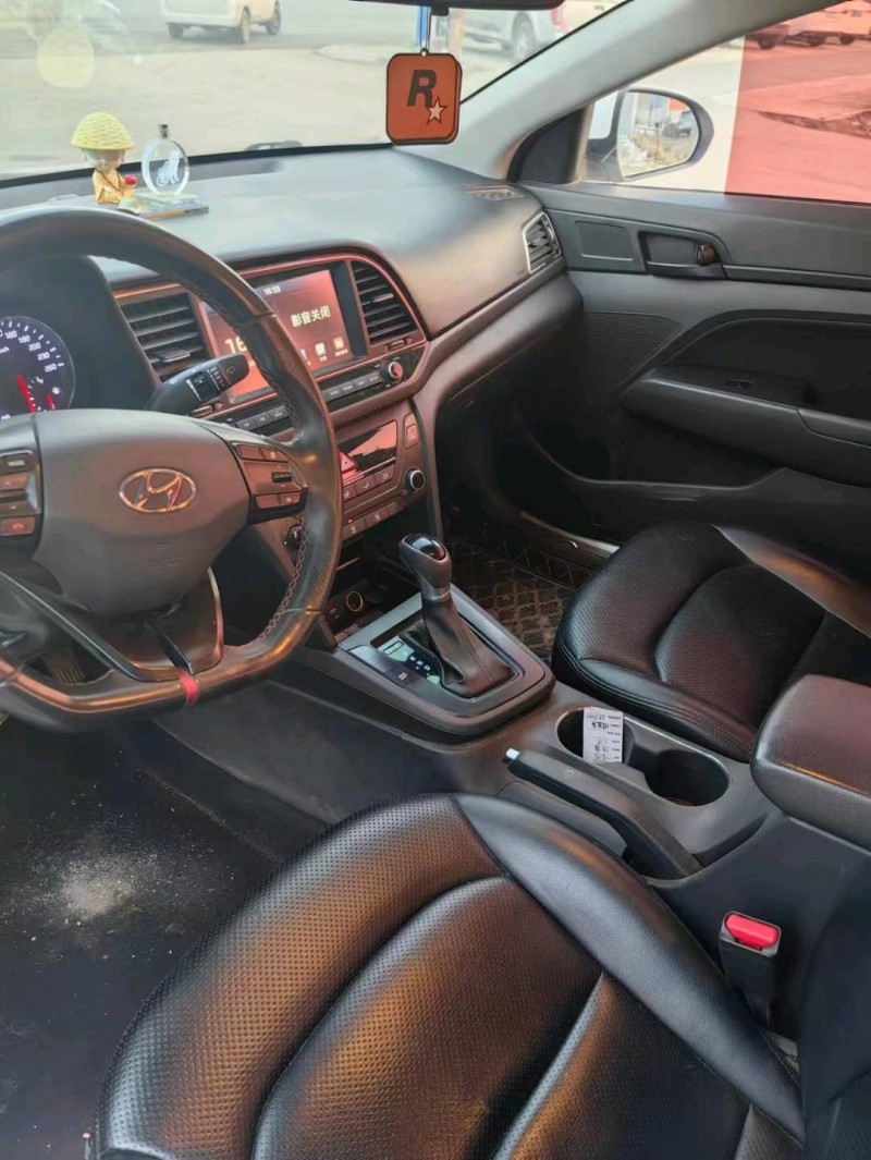 保定17年现代领动6