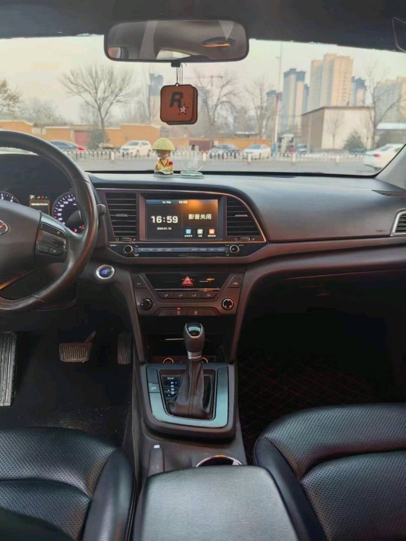 保定17年现代领动7