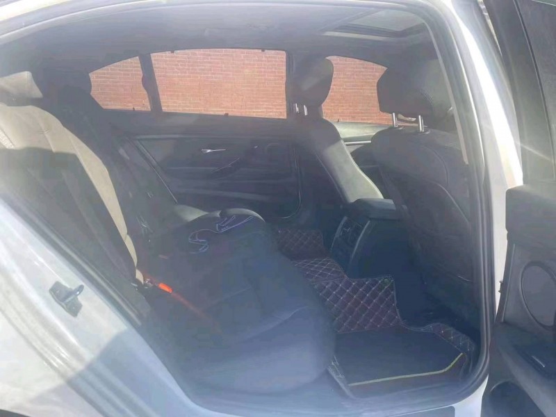 邯郸16年宝马3系8