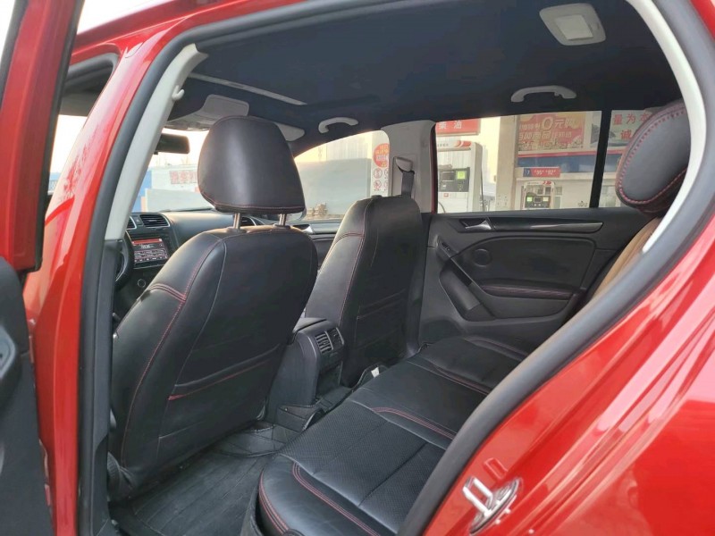 保定12年大众高尔夫5