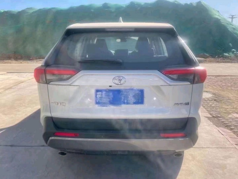 唐山22年豐田RAV4榮放7