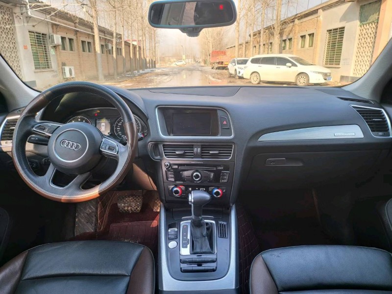 保定18年奥迪Q56