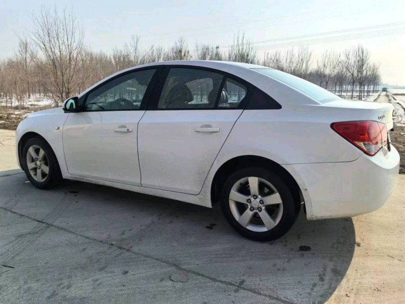 保定13年雪佛兰科鲁兹5