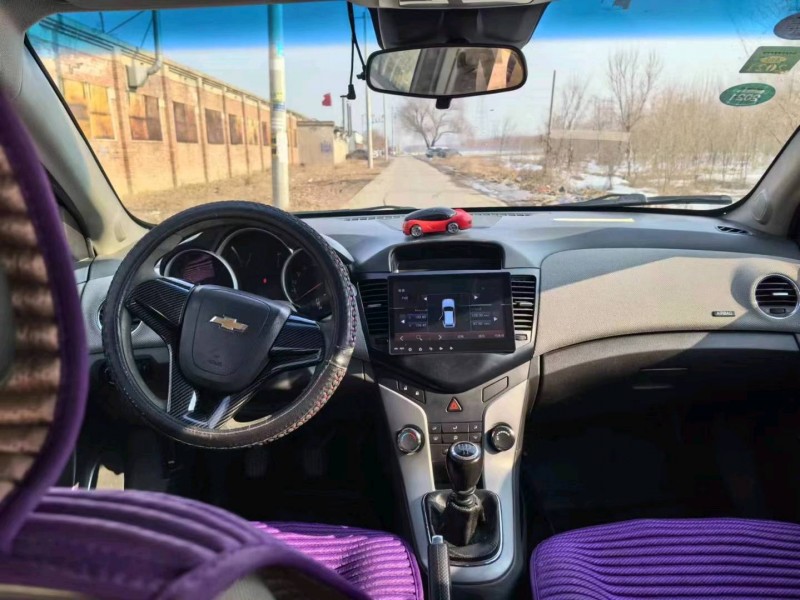 保定13年雪佛兰科鲁兹6