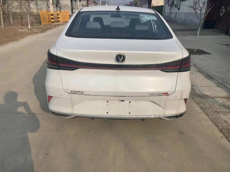 济宁23年长安汽车锐程CC2