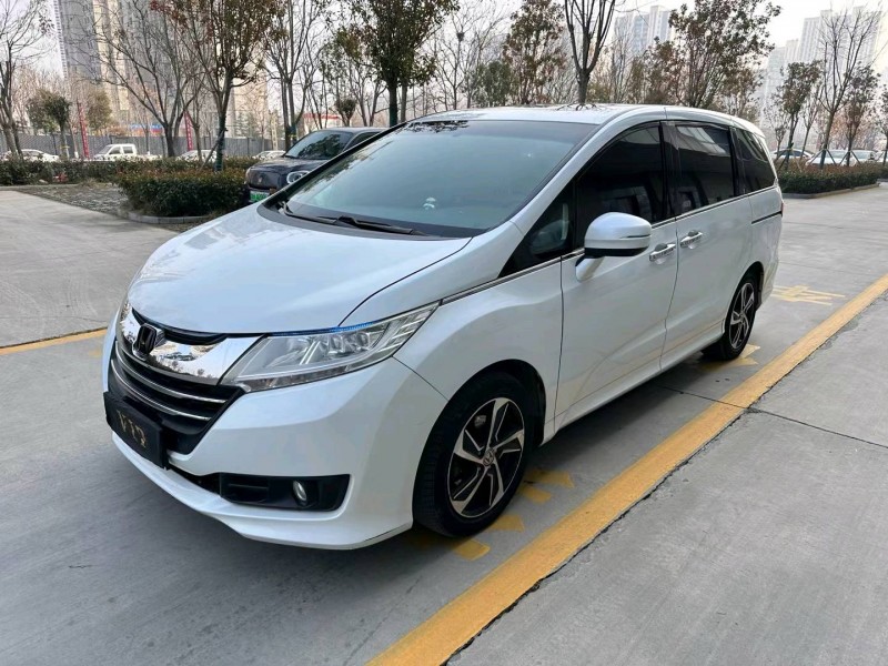 济宁16年本田奥德赛2