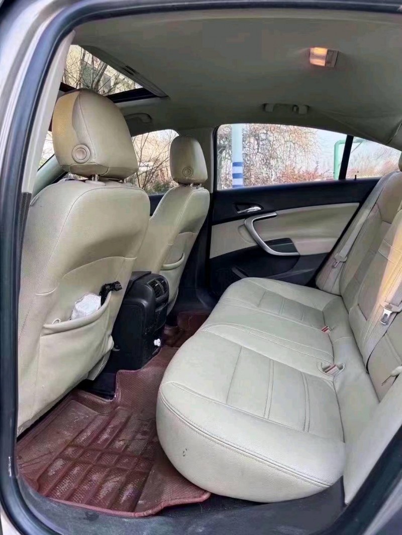 枣庄11年别克君威6