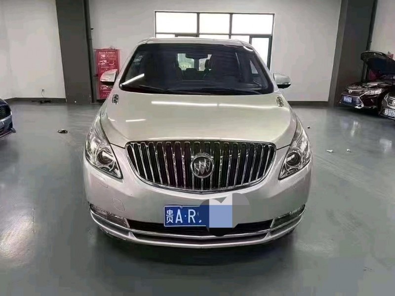 苏州14年别克GL81