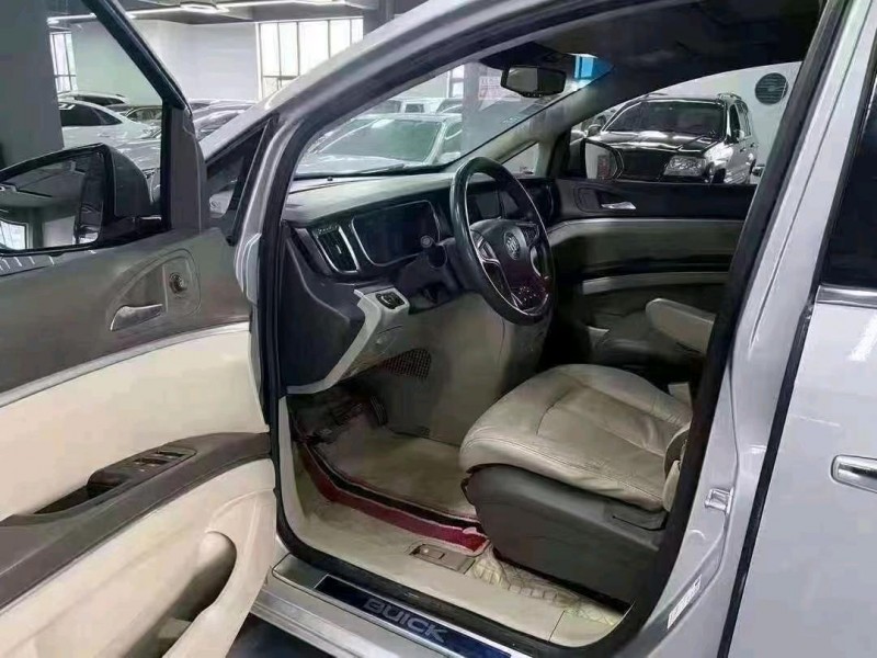 苏州14年别克GL85