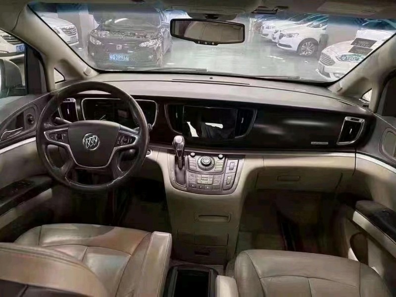 苏州14年别克GL87