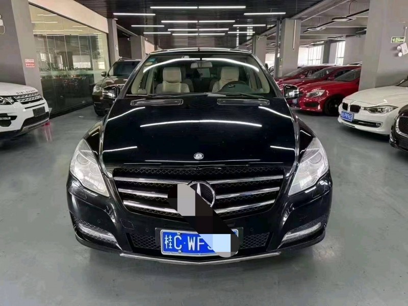 苏州13年奔驰R1
