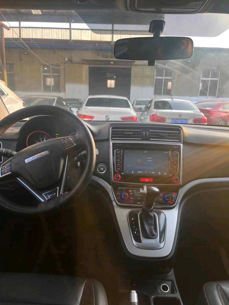 保定18年哈弗M66