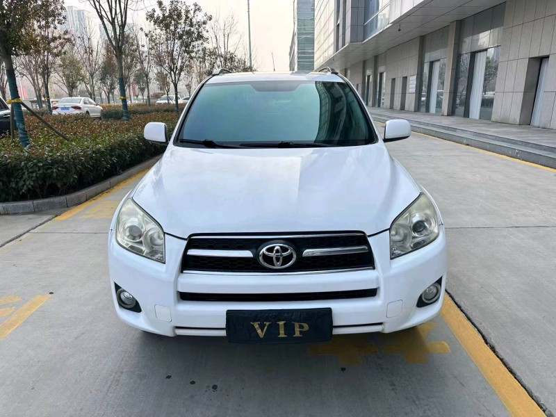 济宁12年丰田RAV4荣放1