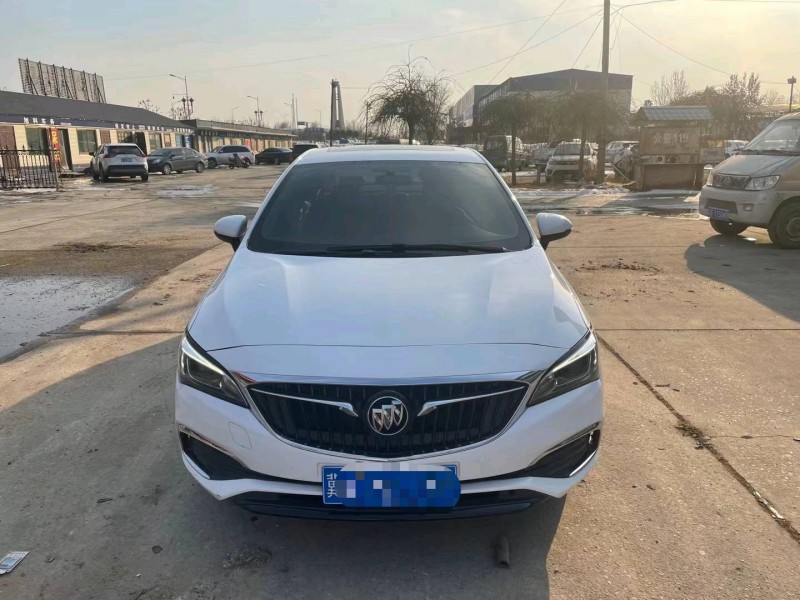 保定18年别克威朗1