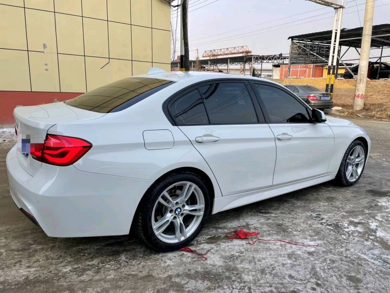 保定17年宝马3系4