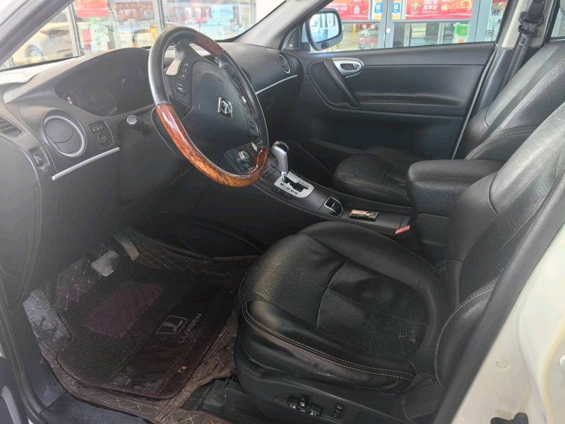 保定13年纳智捷大7 SUV4