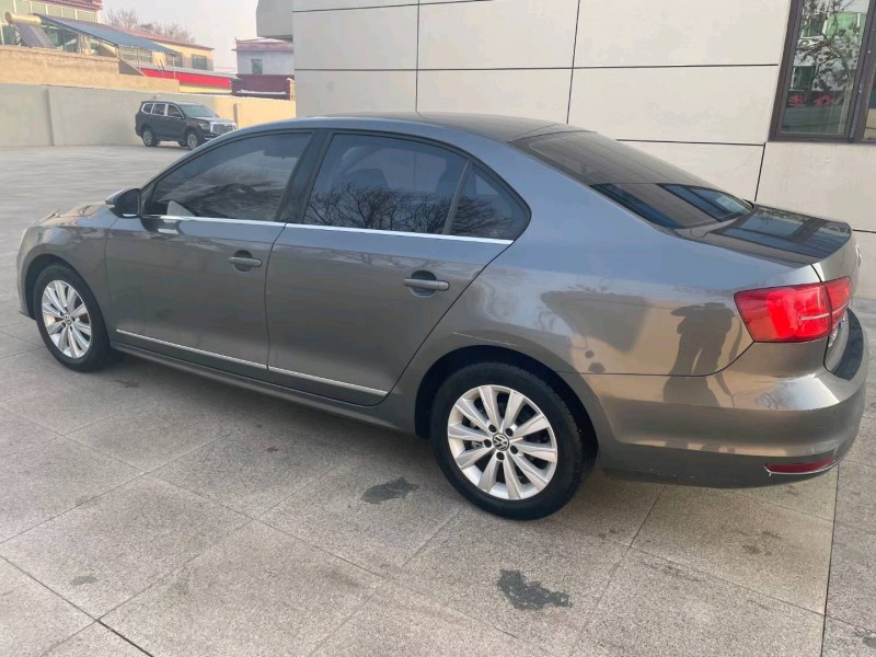 保定15年大众速腾4